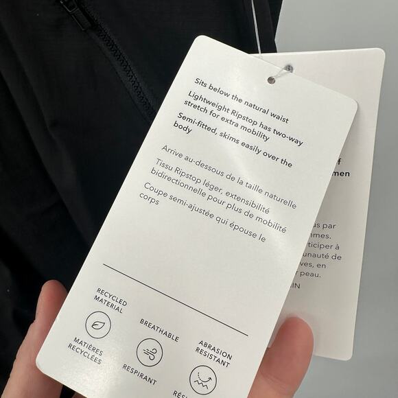 ATHLETA NWT Trekkie Skort in Black // 24 - Picture 6 of 14